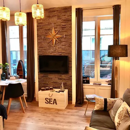 Sea Апартаменты